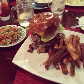 11917877_397560630455248_1391834771_n