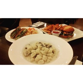 12107629_1911687532388913_698499509_n